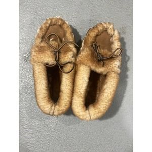 Minnetonka Sheep Skin Slippers Vintage